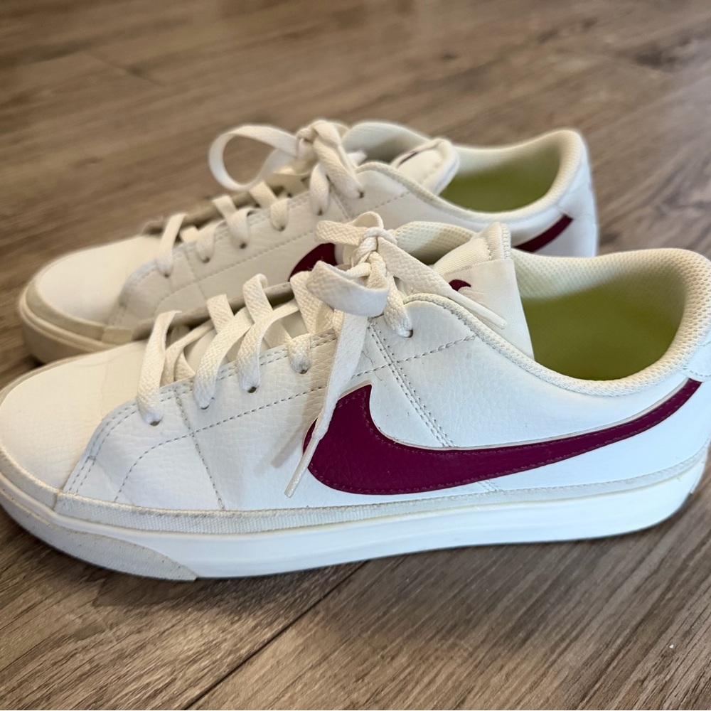 Nike Court Legacy Shoe